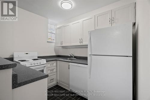 16 - 2676 Yonge Street, Toronto, ON - Indoor Photo Showing Kitchen With Double Sink