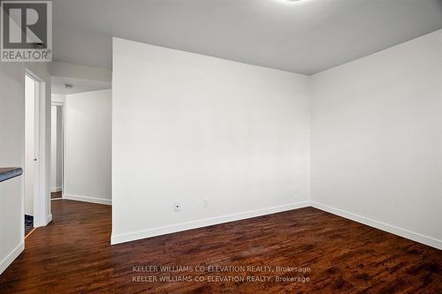 16 - 2676 Yonge Street, Toronto, ON - Indoor Photo Showing Other Room