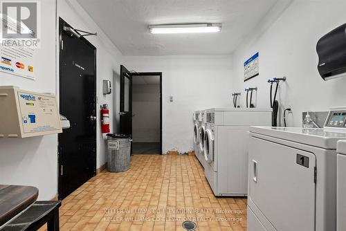 106 - 2676 Yonge Street, Toronto, ON - Indoor Photo Showing Laundry Room