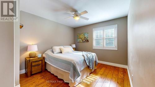 108 Liisa'S Lane, Blue Mountains (Blue Mountain Resort Area), ON - Indoor Photo Showing Bedroom