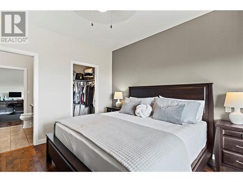 2672 Mckenzie Road, Sorrento, BC - Indoor Photo Showing Bedroom