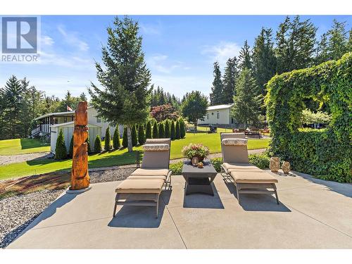 2672 Mckenzie Road, Sorrento, BC - Outdoor