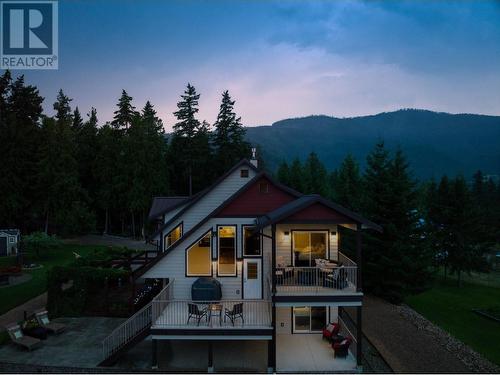 2672 Mckenzie Road, Sorrento, BC - Outdoor