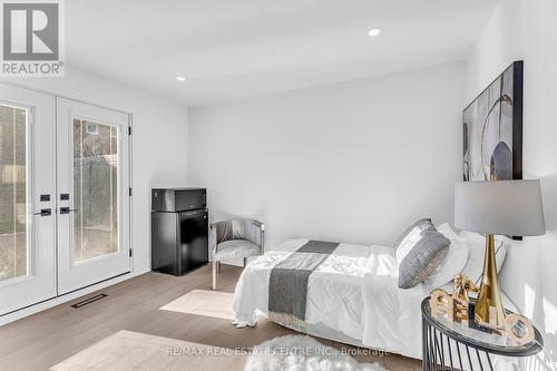 35 Munford Crescent, Toronto, ON - Indoor Photo Showing Bedroom