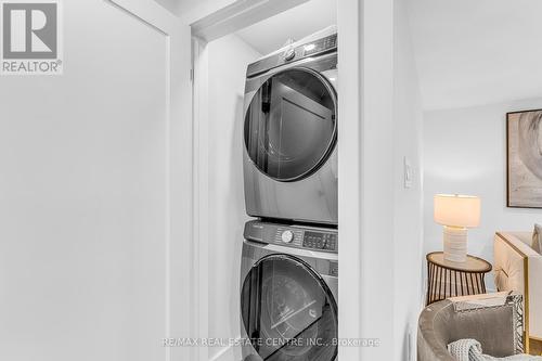 35 Munford Crescent, Toronto, ON - Indoor Photo Showing Laundry Room