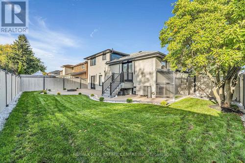 35 Munford Crescent, Toronto, ON - Outdoor