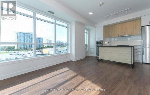 A-316 - 30 Upper Mall Way, Vaughan, ON - Indoor Photo Showing Kitchen