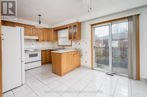 Main - 32 Whitfield Avenue, Toronto, ON - Indoor Photo Showing Kitchen