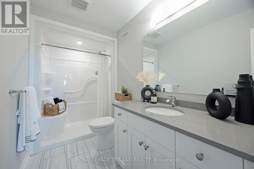 78 Empire Parkway, St. Thomas, ON - Indoor Photo Showing Bathroom