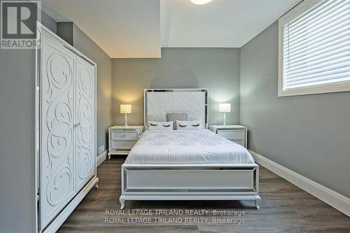 6584 French Avenue, London, ON - Indoor Photo Showing Bedroom