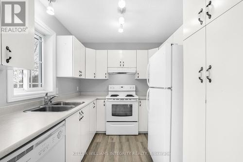 739 Morris Street, Clarence-Rockland, ON - Indoor Photo Showing Kitchen With Double Sink