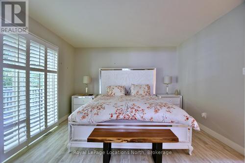 592 Oxbow Crescent, Collingwood, ON - Indoor Photo Showing Bedroom