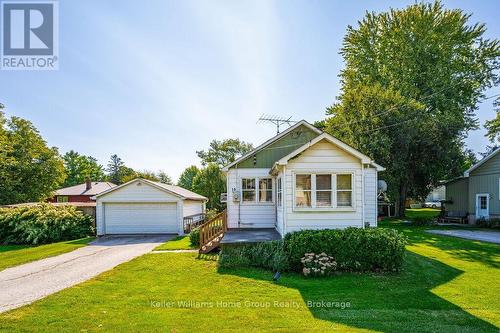 19 Peel Street W, Mapleton (Alma), ON - Outdoor