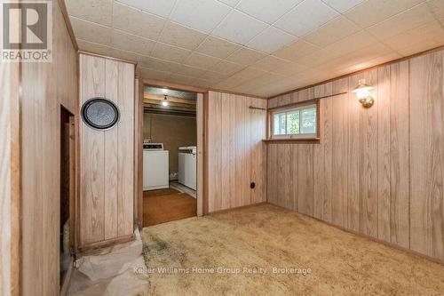 19 Peel Street W, Mapleton (Alma), ON - Indoor Photo Showing Other Room