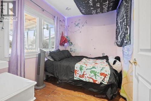 778 Sheppard Avenue, Georgina, ON - Indoor Photo Showing Bedroom