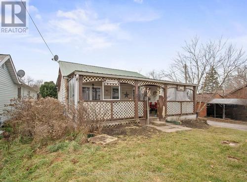 778 Sheppard Avenue, Georgina, ON - Outdoor With Deck Patio Veranda