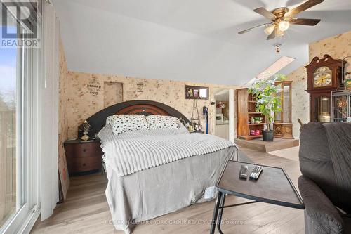 778 Sheppard Avenue, Georgina, ON - Indoor Photo Showing Bedroom