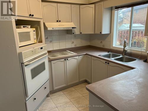 Upper - 5062 Timbermill Court S, Mississauga, ON - Indoor Photo Showing Kitchen With Double Sink