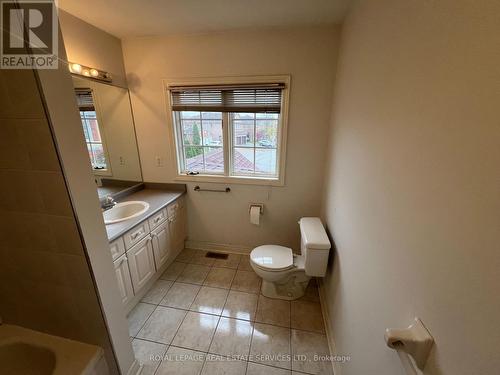 Upper - 5062 Timbermill Court S, Mississauga, ON - Indoor Photo Showing Bathroom