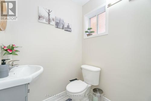 86 Summerdale Crescent, Brampton, ON - Indoor Photo Showing Bathroom