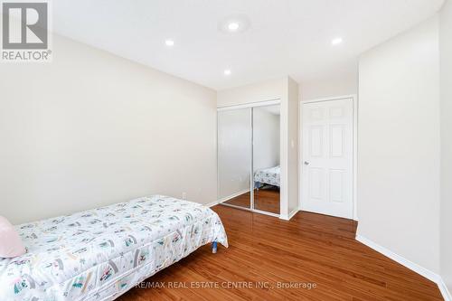 86 Summerdale Crescent, Brampton, ON - Indoor Photo Showing Bedroom