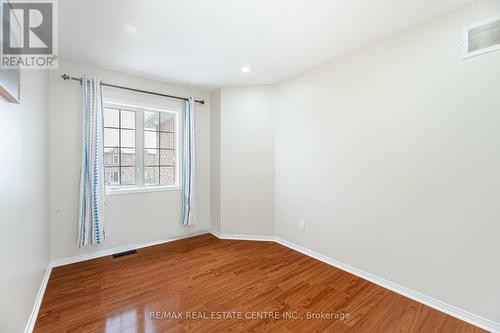 86 Summerdale Crescent, Brampton, ON - Indoor Photo Showing Other Room