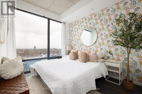 Ph12 - 383 Sorauren Avenue, Toronto, ON - Indoor Photo Showing Bedroom