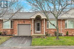 54 GREENTRAIL DRIVE  Hamilton, ON L0R 1W0