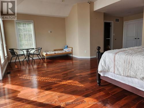 55 Cedar Crest Beach Road, Clarington, ON - Indoor Photo Showing Bedroom