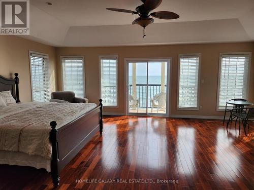 55 Cedar Crest Beach Road, Clarington, ON - Indoor Photo Showing Bedroom