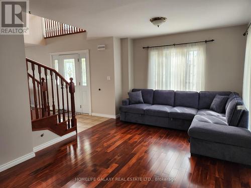 55 Cedar Crest Beach Road, Clarington, ON - Indoor Photo Showing Living Room