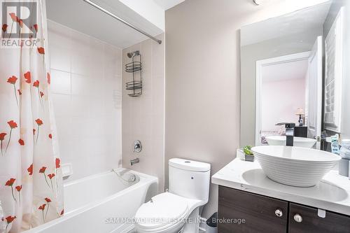 28 Clockwork Drive, Brampton, ON - Indoor Photo Showing Bathroom