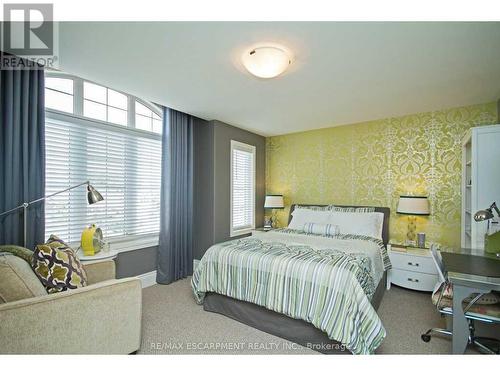 6502 Desanka Avenue, Niagara Falls, ON - Indoor Photo Showing Bedroom