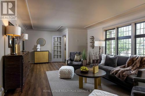 3086 Princess Boulevard, Burlington, ON - Indoor Photo Showing Living Room