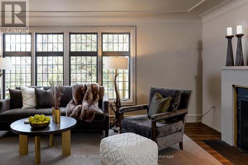 3086 Princess Boulevard, Burlington, ON - Indoor Photo Showing Living Room