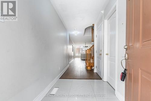 28 Pauline Crescent, Brampton, ON - Indoor Photo Showing Other Room