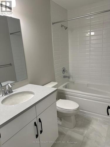 520 - 490 Gordon Krantz Avenue, Milton, ON - Indoor Photo Showing Bathroom