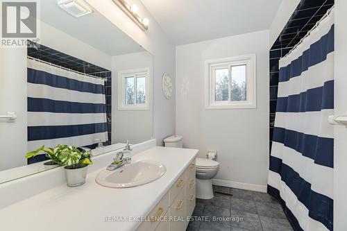 7 Keily Crescent, Caledon, ON - Indoor Photo Showing Bathroom