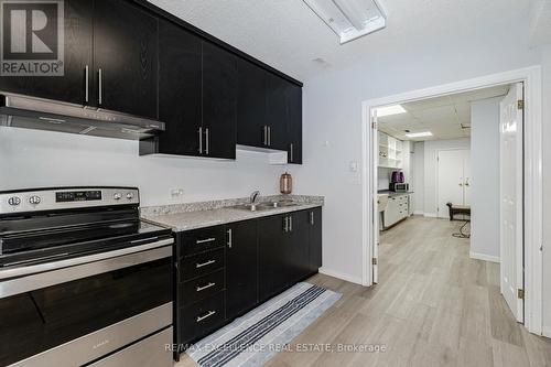 7 Keily Crescent, Caledon, ON - Indoor Photo Showing Kitchen With Double Sink