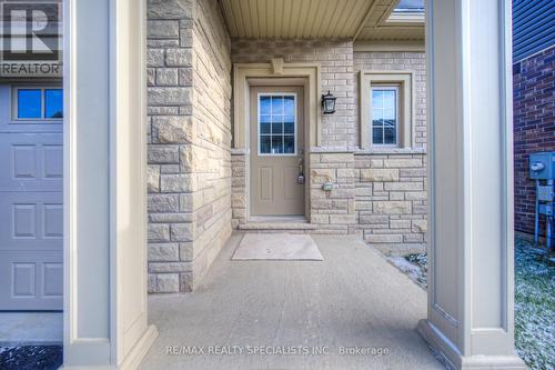 4 Poole Street, Brantford, ON - Outdoor