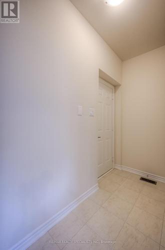 4 Poole Street, Brantford, ON - Indoor Photo Showing Other Room