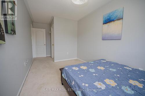 14 Seed Court N, Brampton, ON - Indoor Photo Showing Bedroom