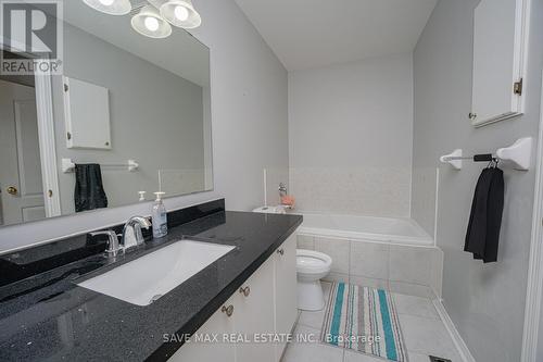 14 Seed Court N, Brampton, ON - Indoor Photo Showing Bathroom