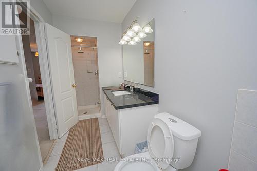 14 Seed Court N, Brampton, ON - Indoor Photo Showing Bathroom