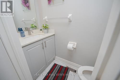 14 Seed Court N, Brampton, ON - Indoor Photo Showing Bathroom