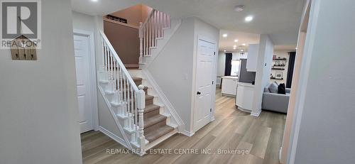 210 Dorchester Drive, Grimsby, ON - Indoor Photo Showing Other Room