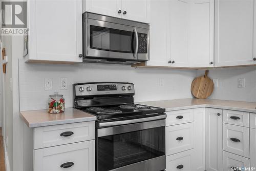 8 Hordern Street, Shields, SK - Indoor Photo Showing Kitchen