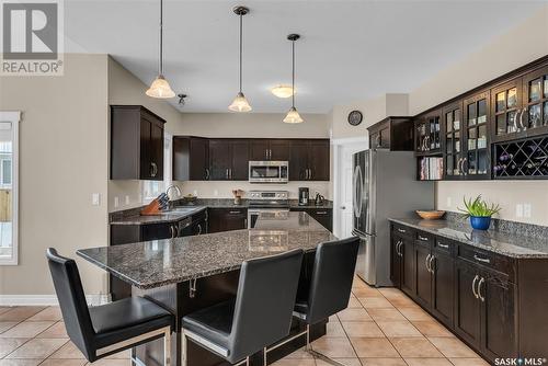 723 Bayview Close, Saskatoon, SK - Indoor Photo Showing Kitchen With Stainless Steel Kitchen With Upgraded Kitchen