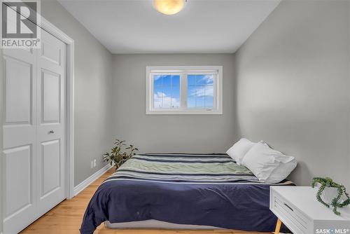 723 Bayview Close, Saskatoon, SK - Indoor Photo Showing Bedroom