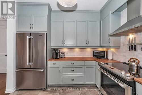 2625 Tempo Drive, North Grenville, ON - Indoor Photo Showing Kitchen